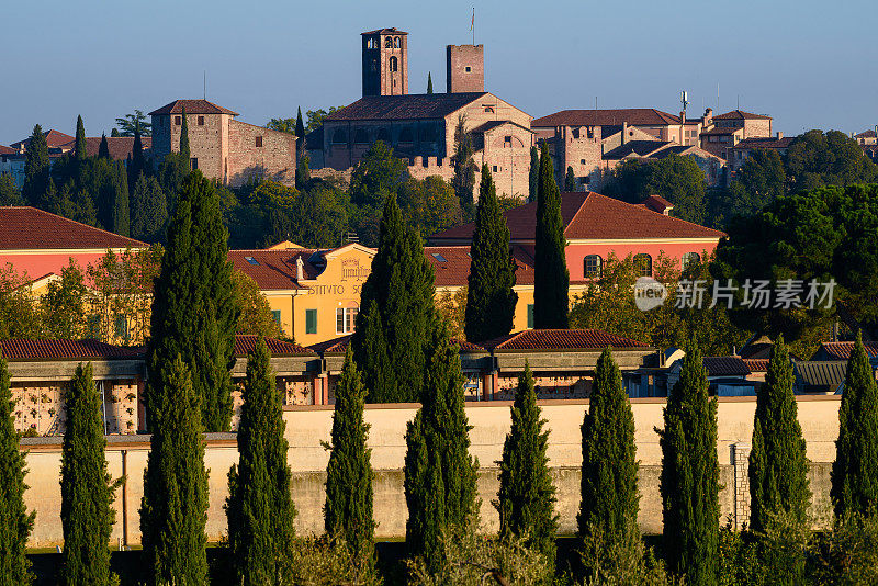 Bassano del Grappa，全景